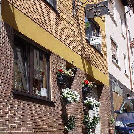 Gaestehaus Am Roemerbad Zell an der Mosel Exterior photo
